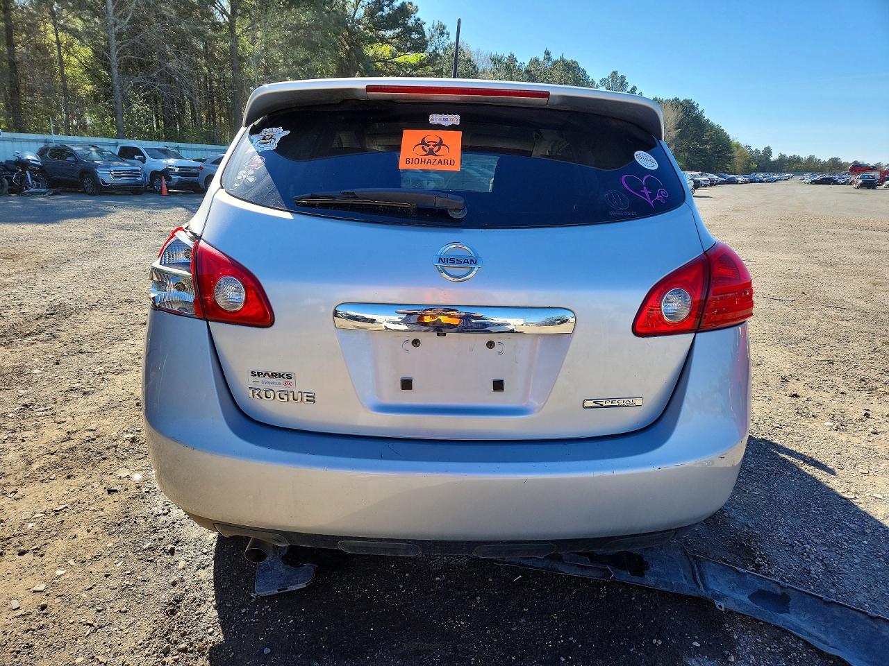 2013 NISSAN ROGUE