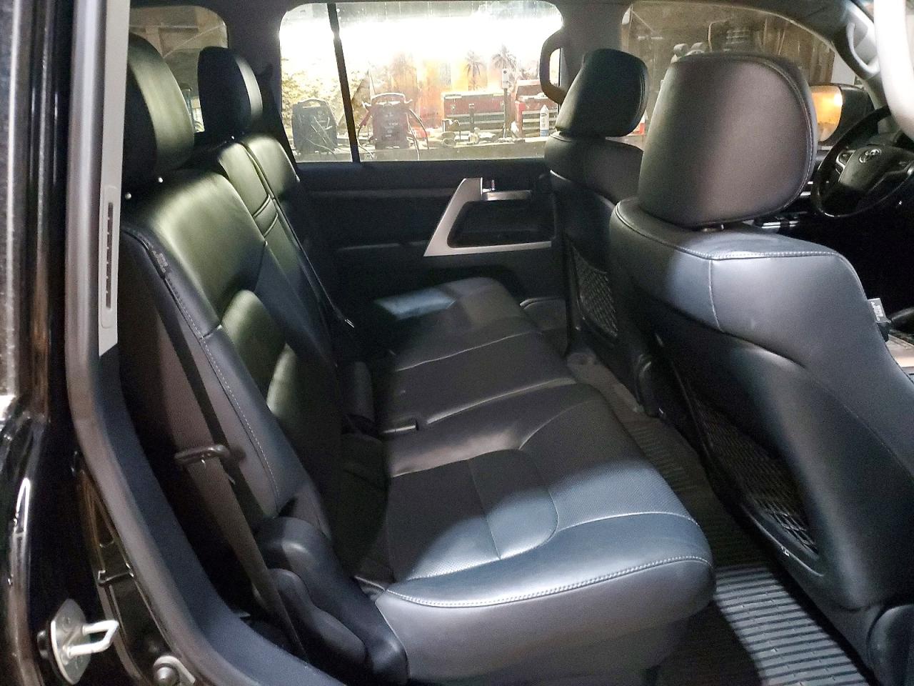 2019 TOYOTA LAND CRUIS