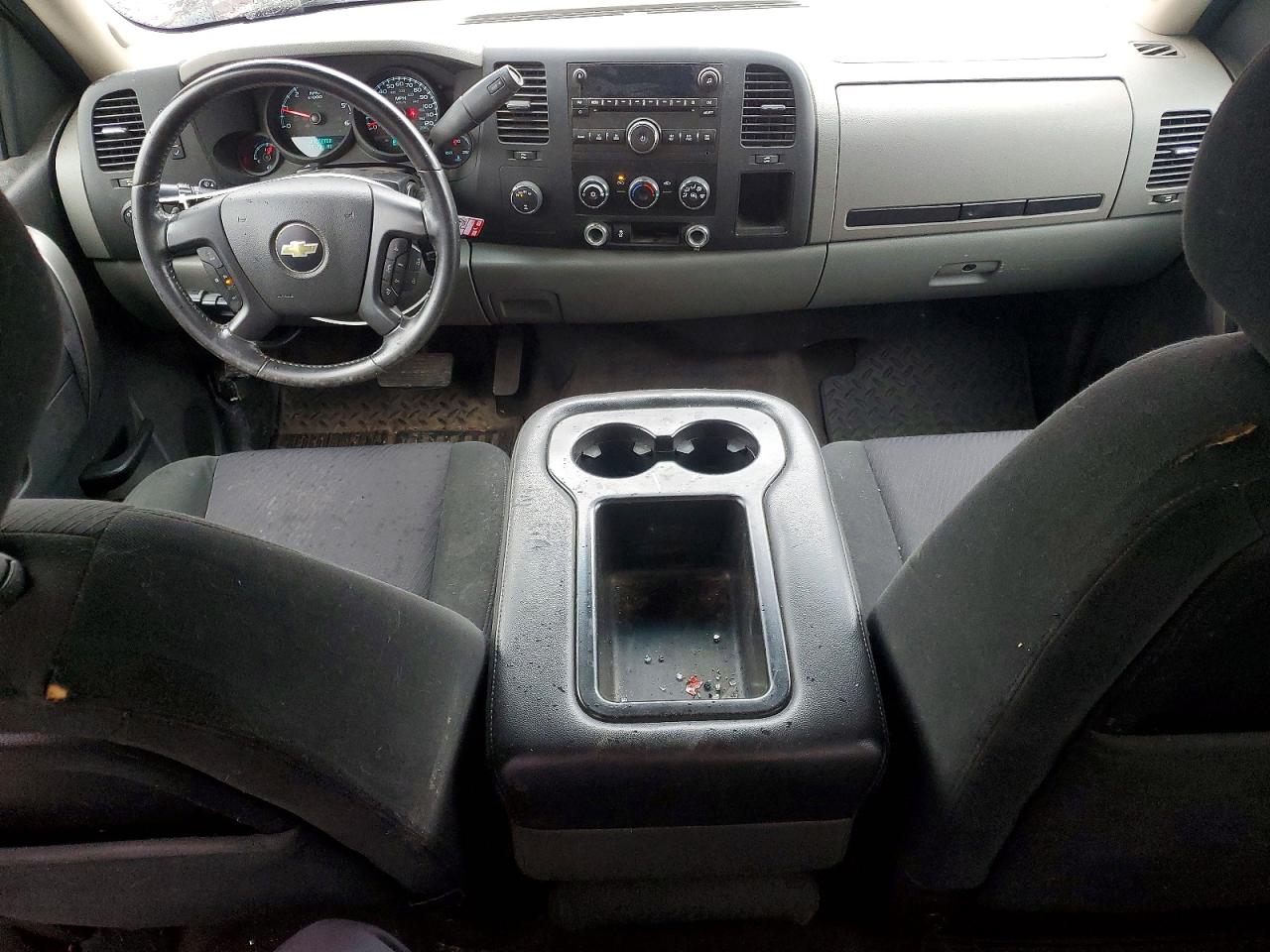2013 CHEVROLET SILVERADO