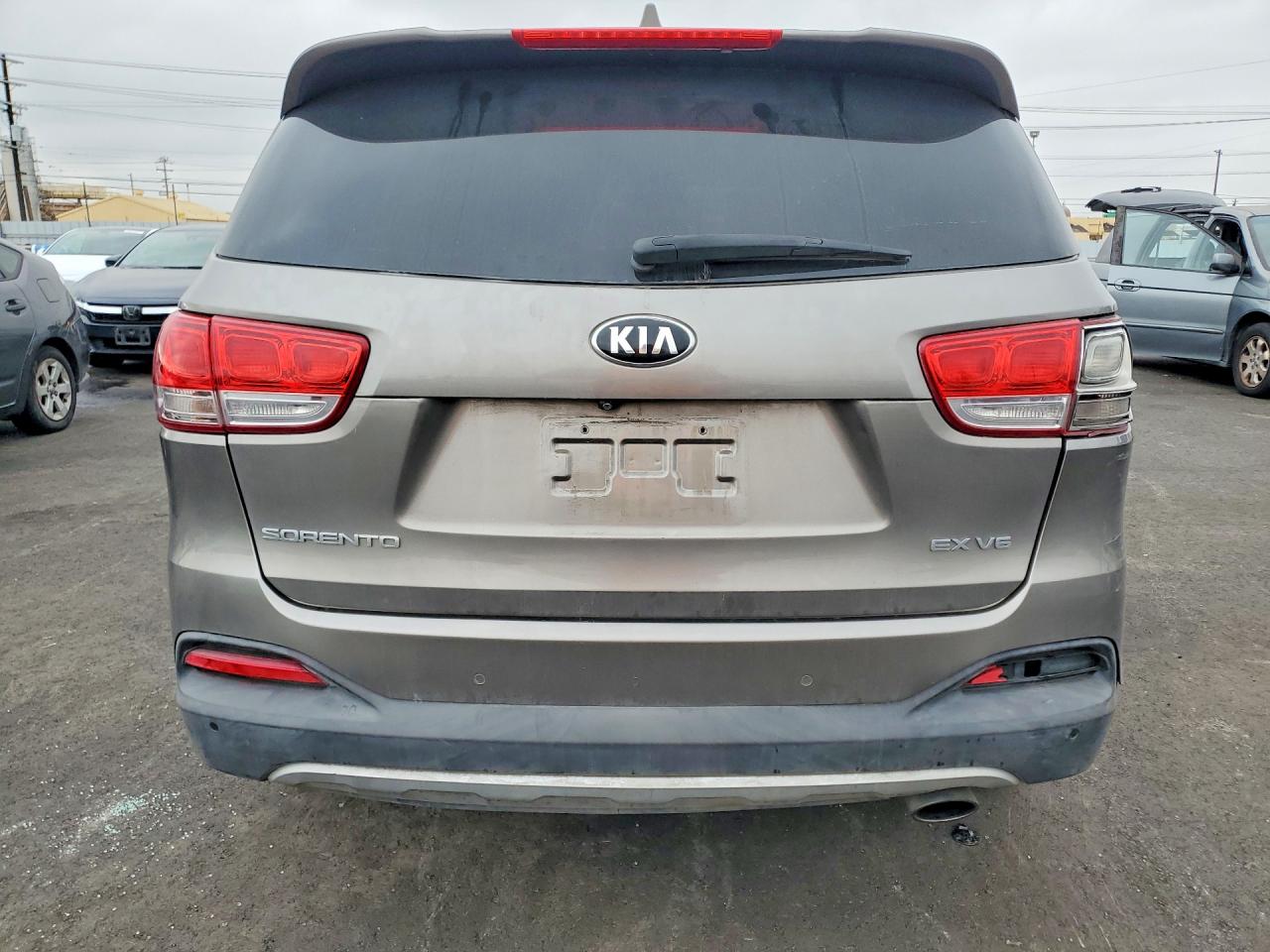 2016 KIA SORENTO