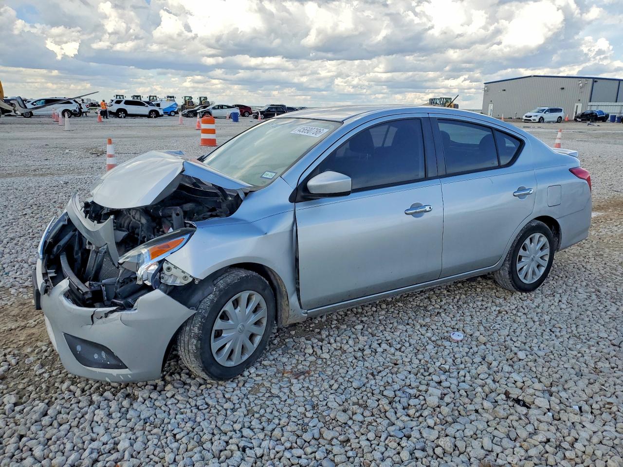 2018 NISSAN VERSA