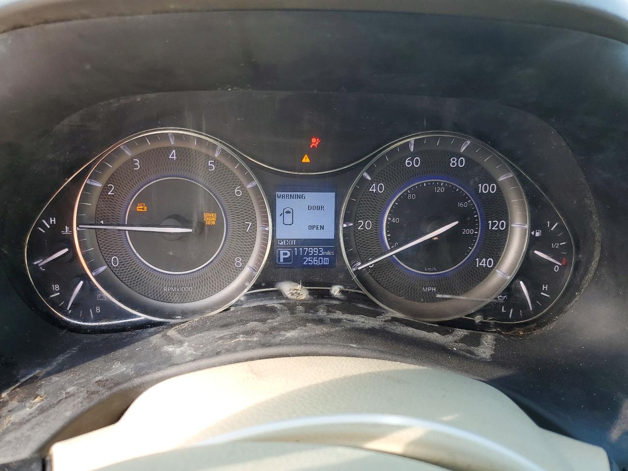 2014 INFINITI QX80