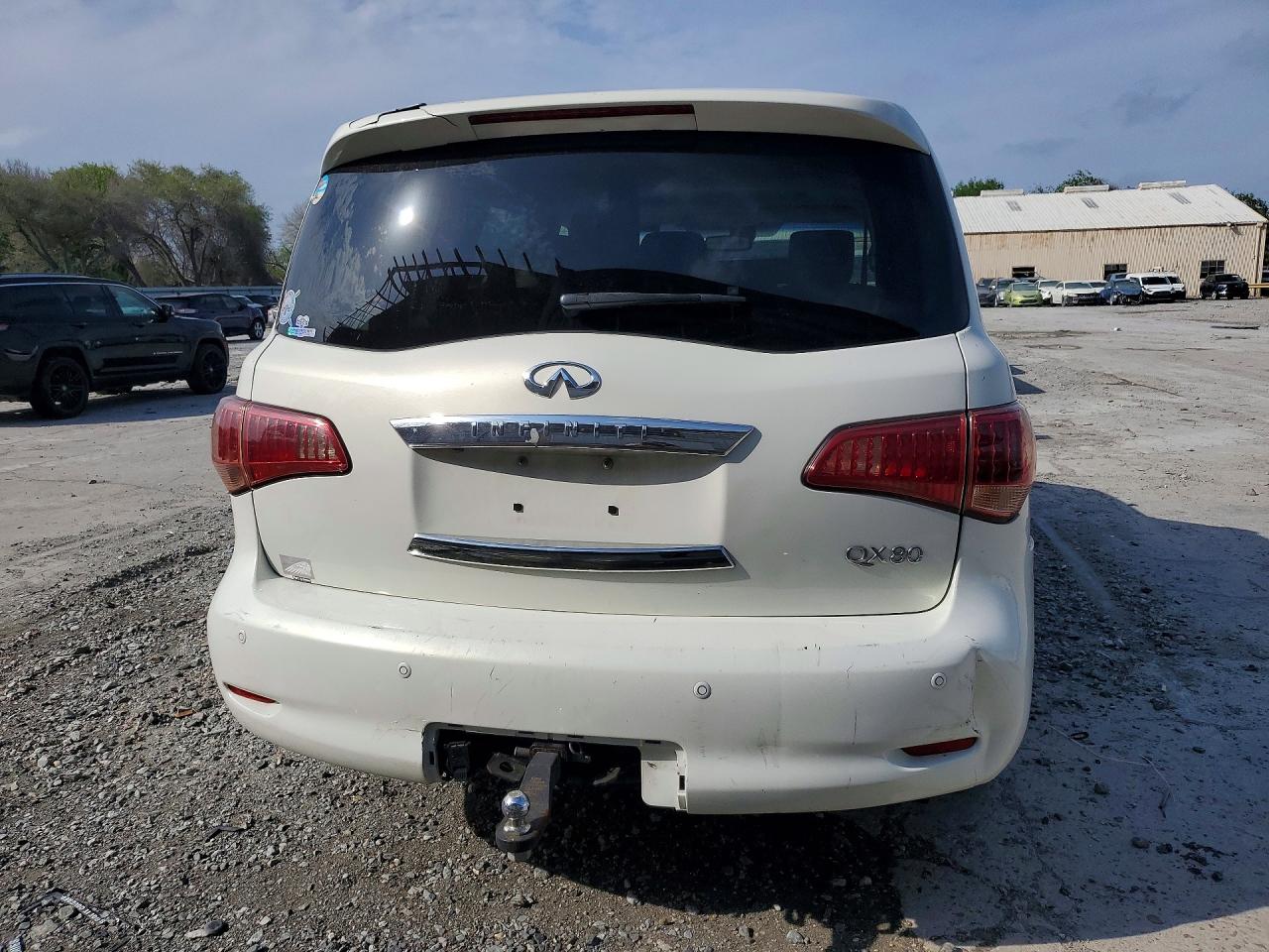 2014 INFINITI QX80