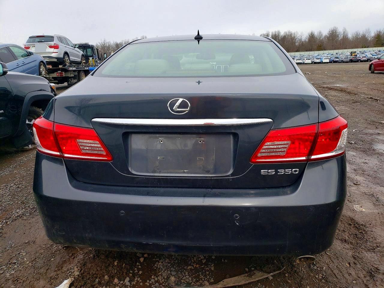 2011 LEXUS ES350