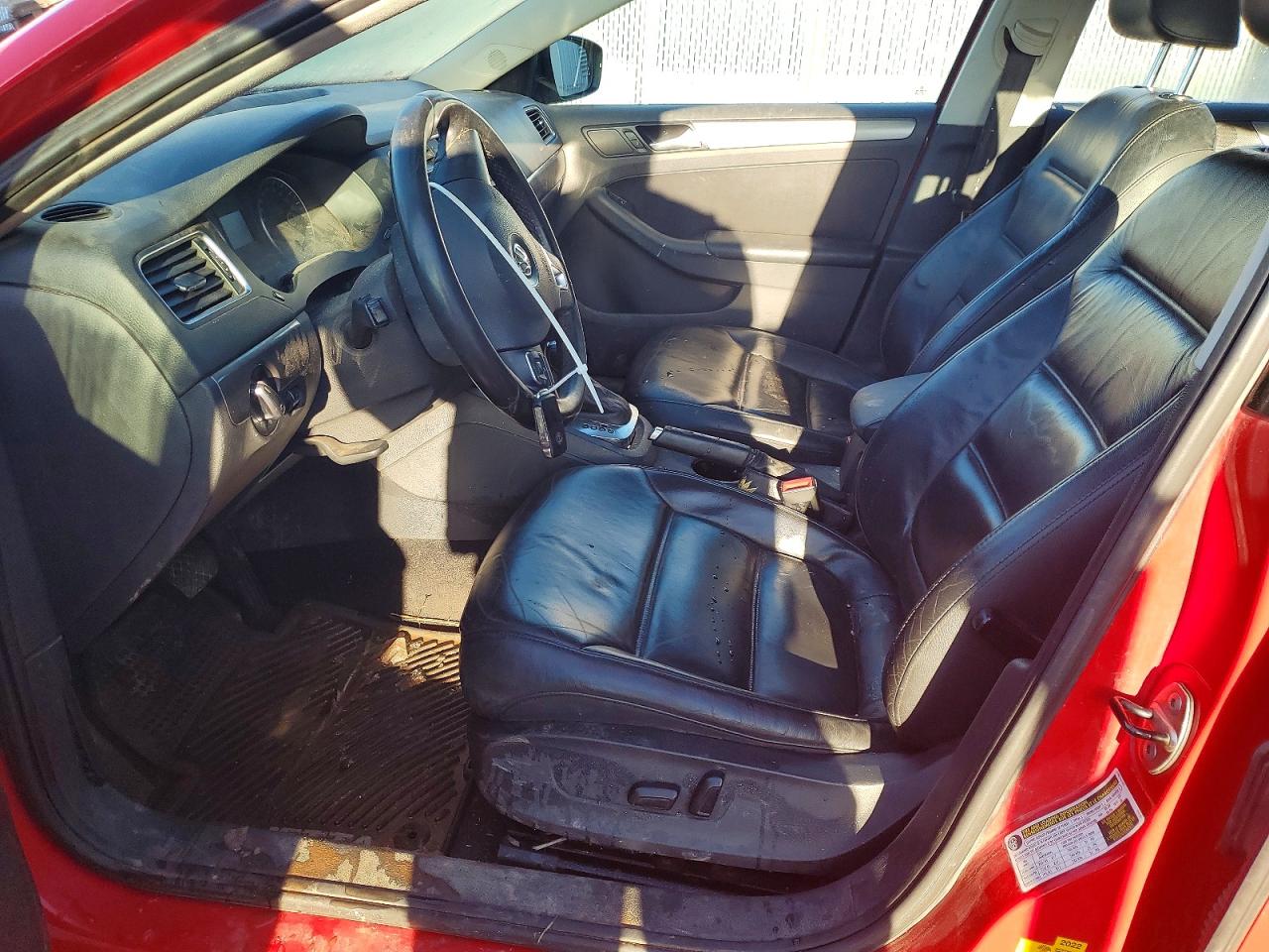 2014 VOLKSWAGEN JETTA