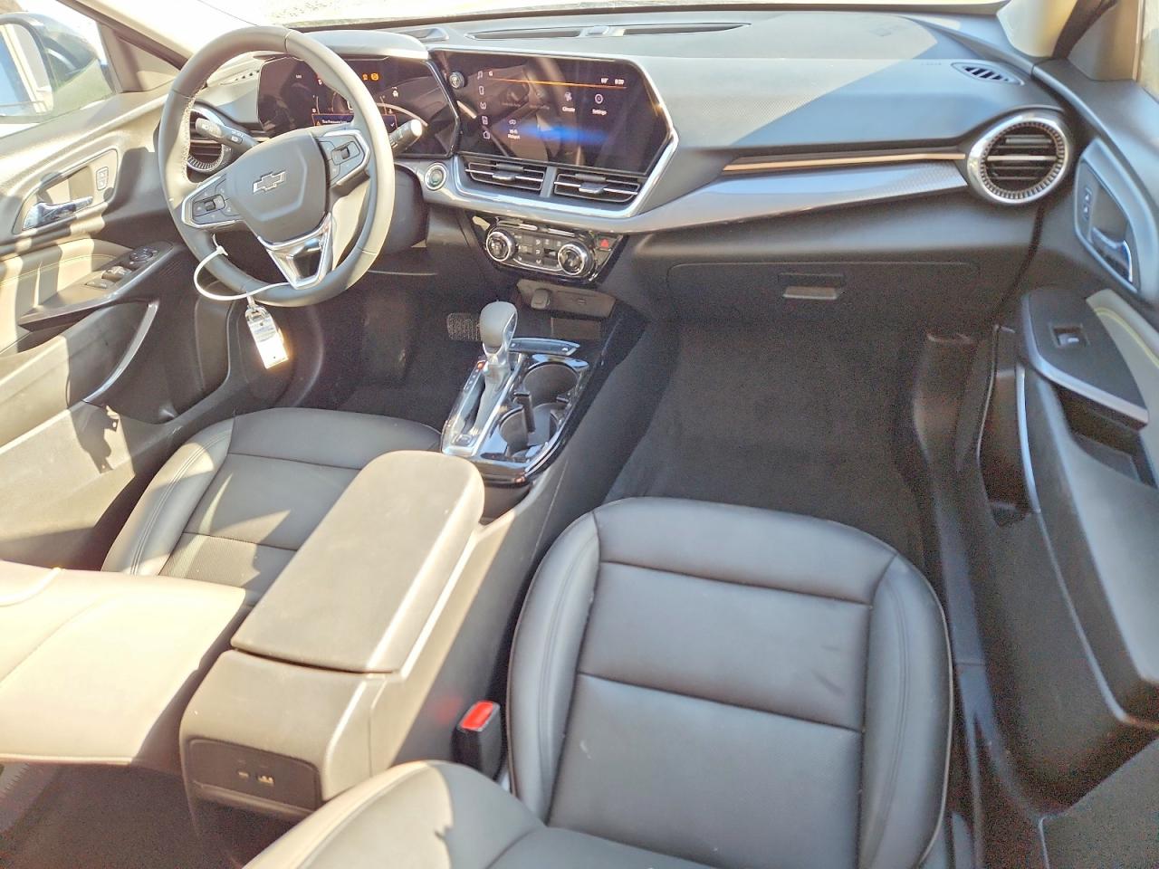 2024 CHEVROLET TRAX