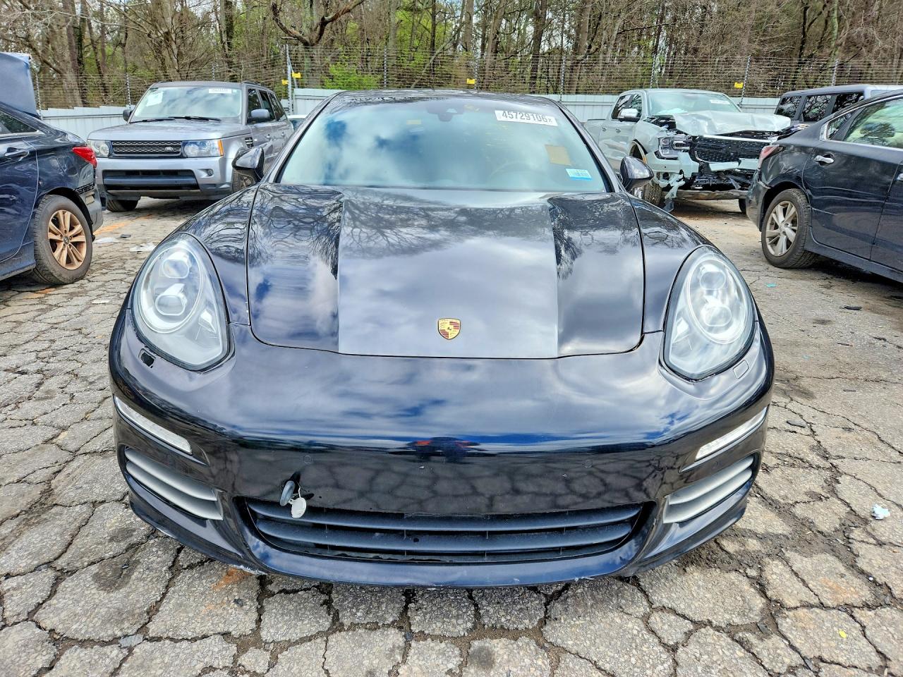 2016 PORSCHE PANAMERA