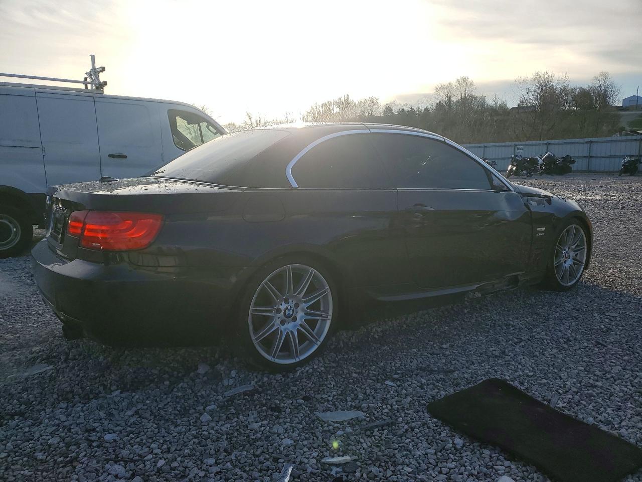 2011 BMW 3 SERIES
