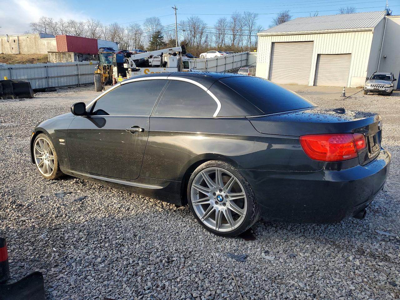 2011 BMW 3 SERIES