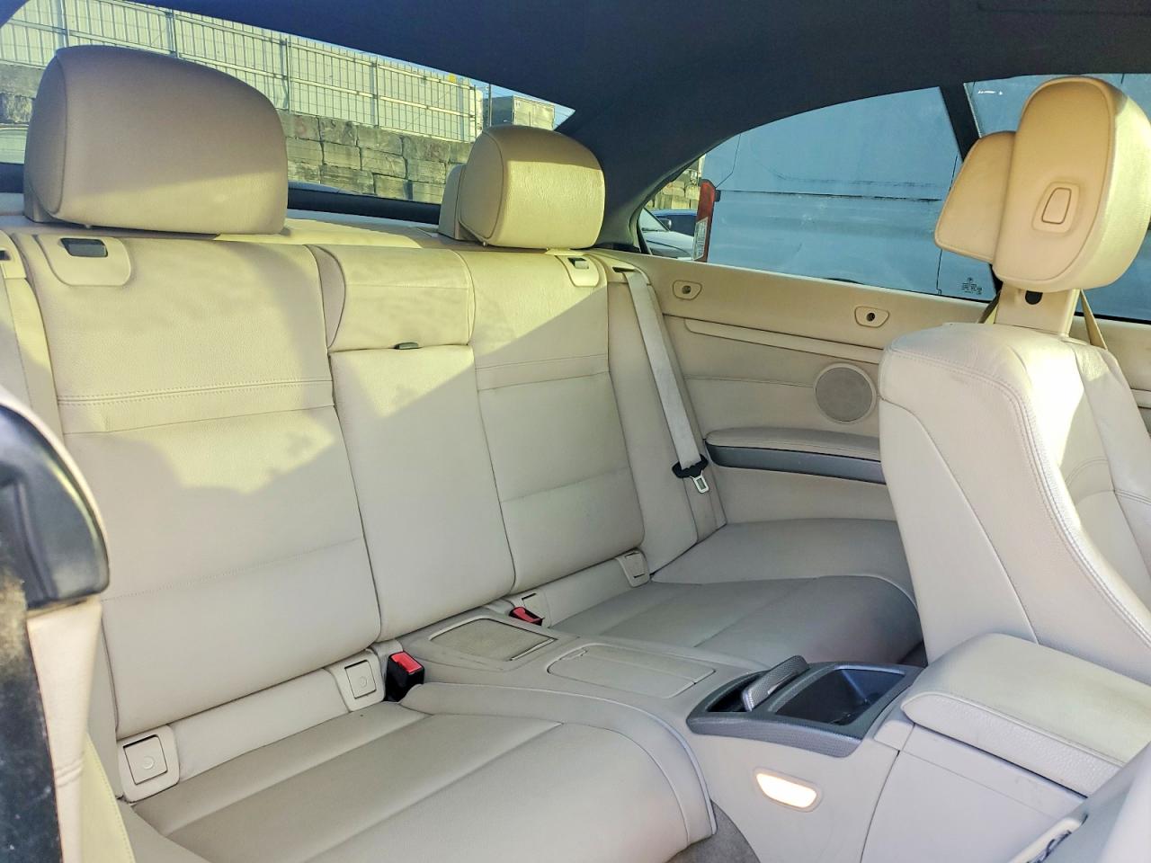 2011 BMW 3 SERIES