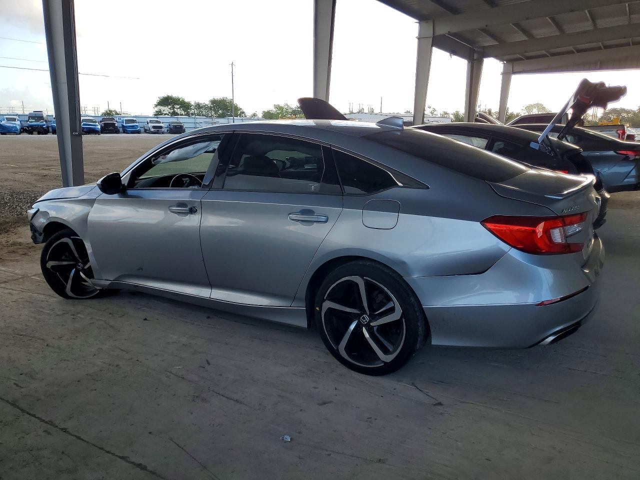 2019 HONDA ACCORD