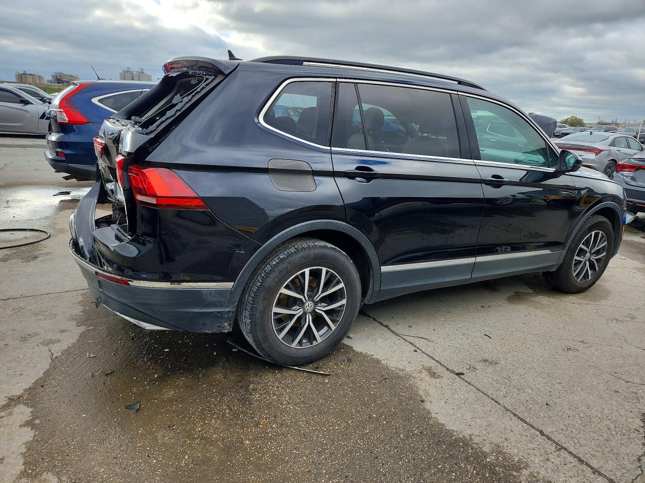 2018 VOLKSWAGEN TIGUAN