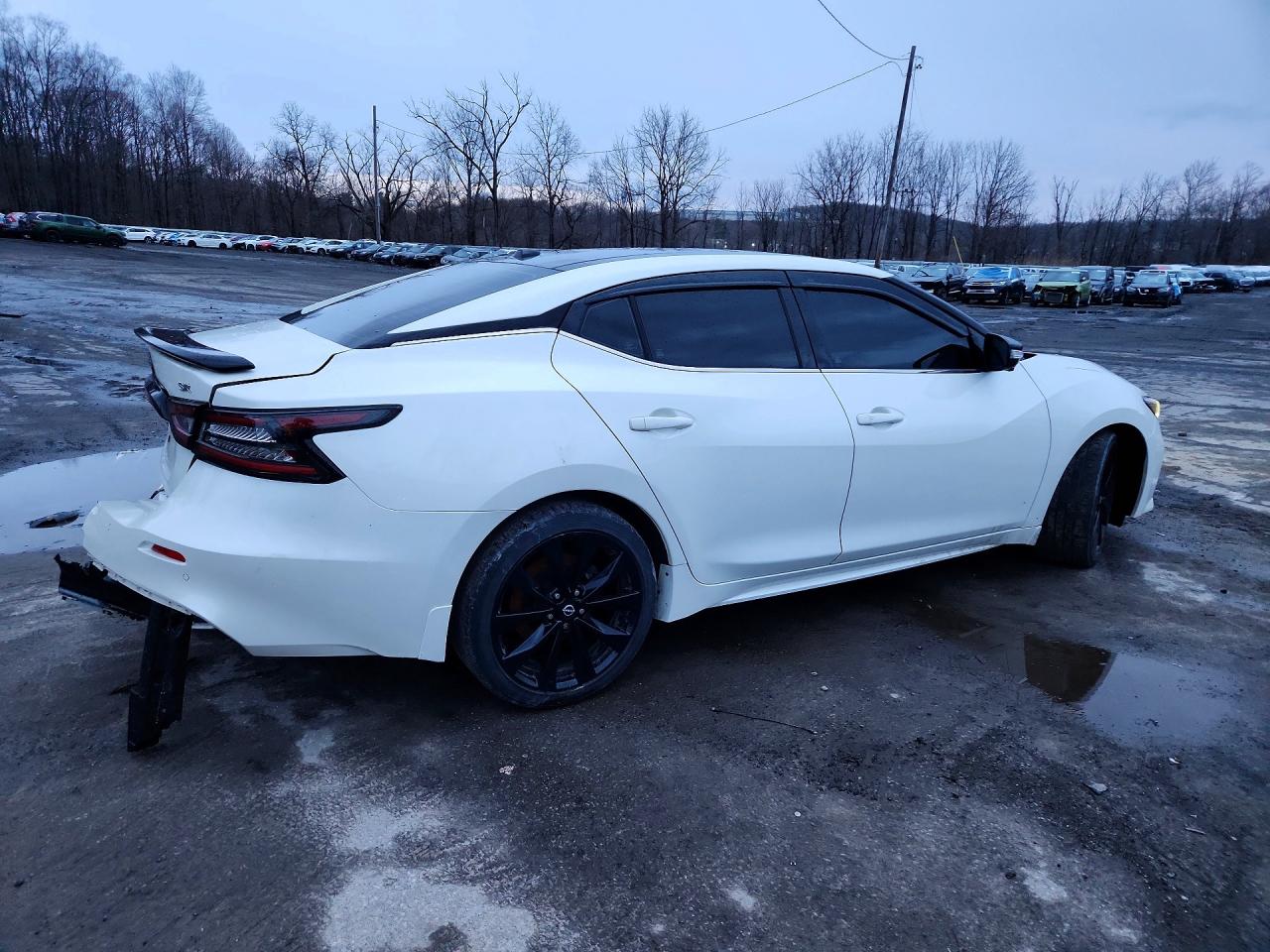 2023 NISSAN MAXIMA
