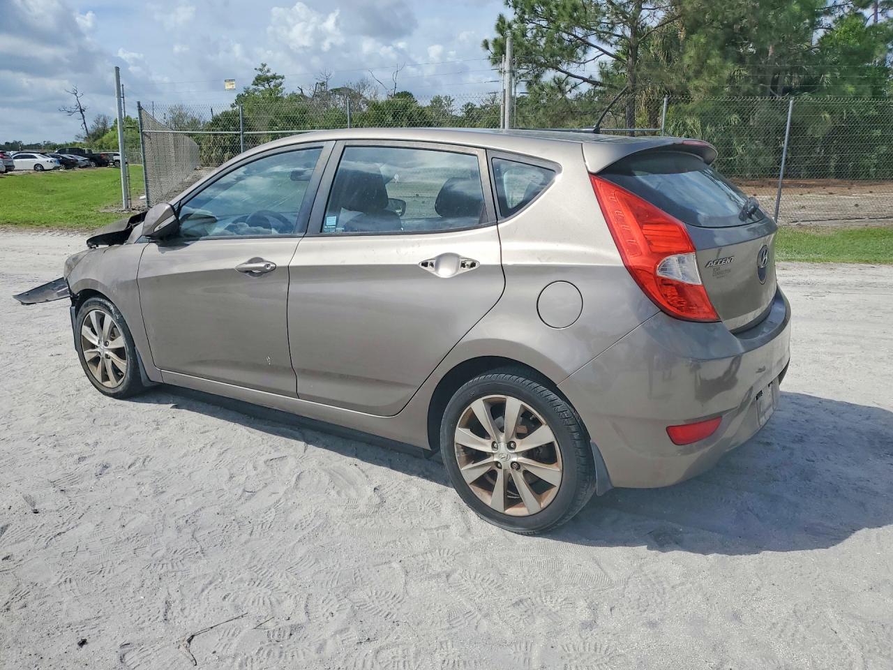 2014 HYUNDAI ACCENT