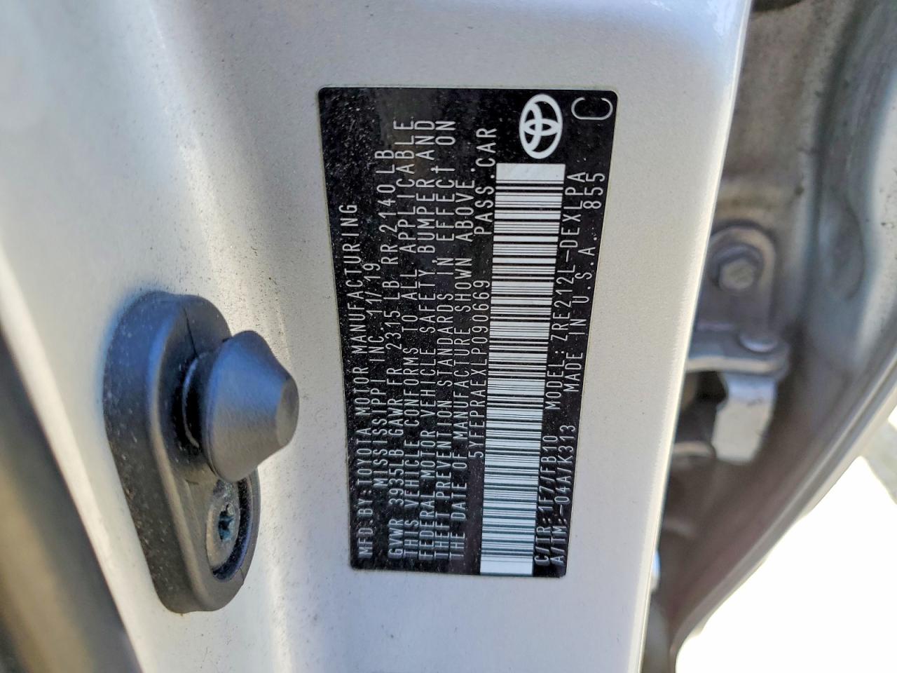 2020 TOYOTA COROLLA