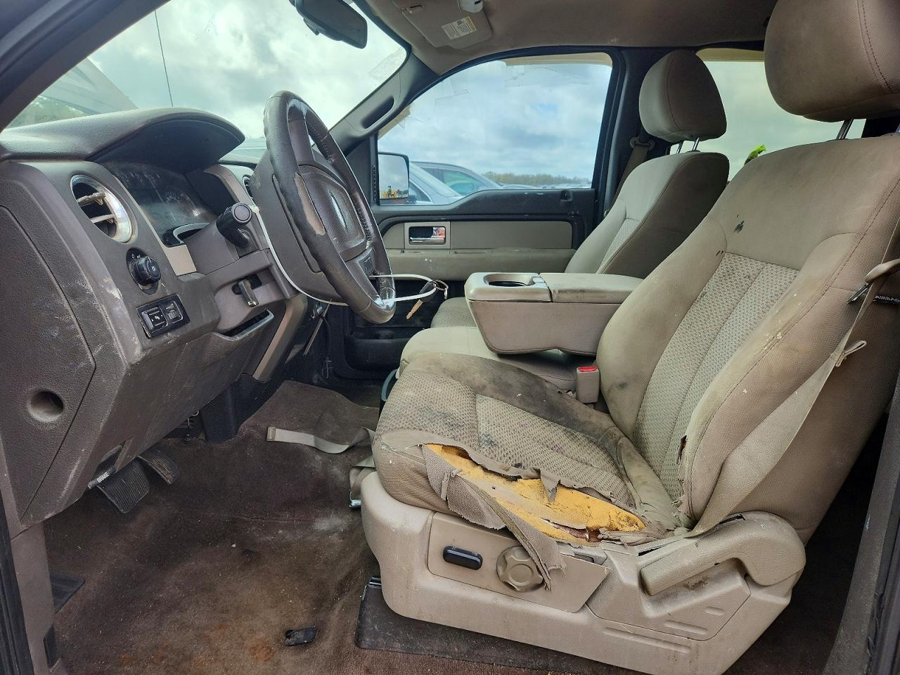 2010 FORD F150