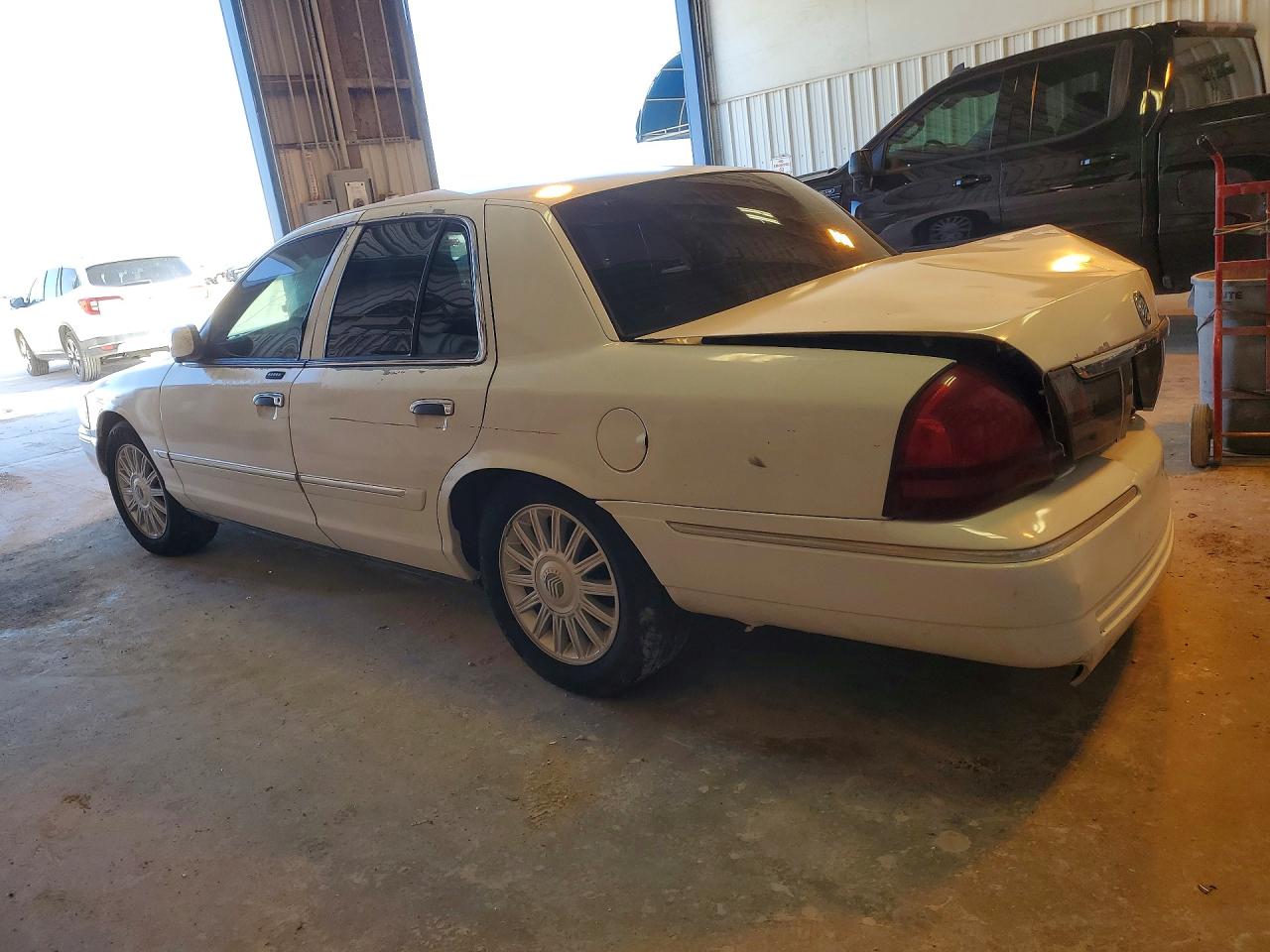 2008 MERCURY GRMARQUIS