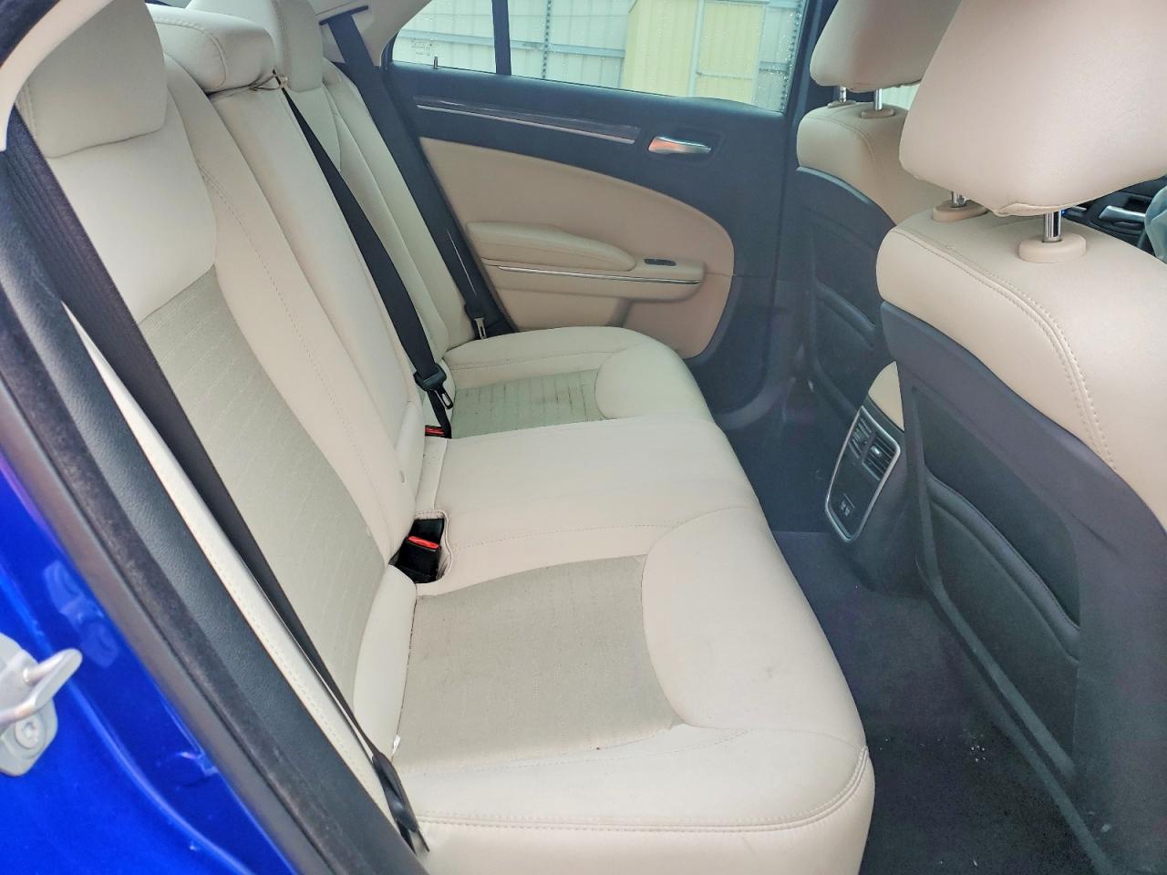 2018 CHRYSLER 300