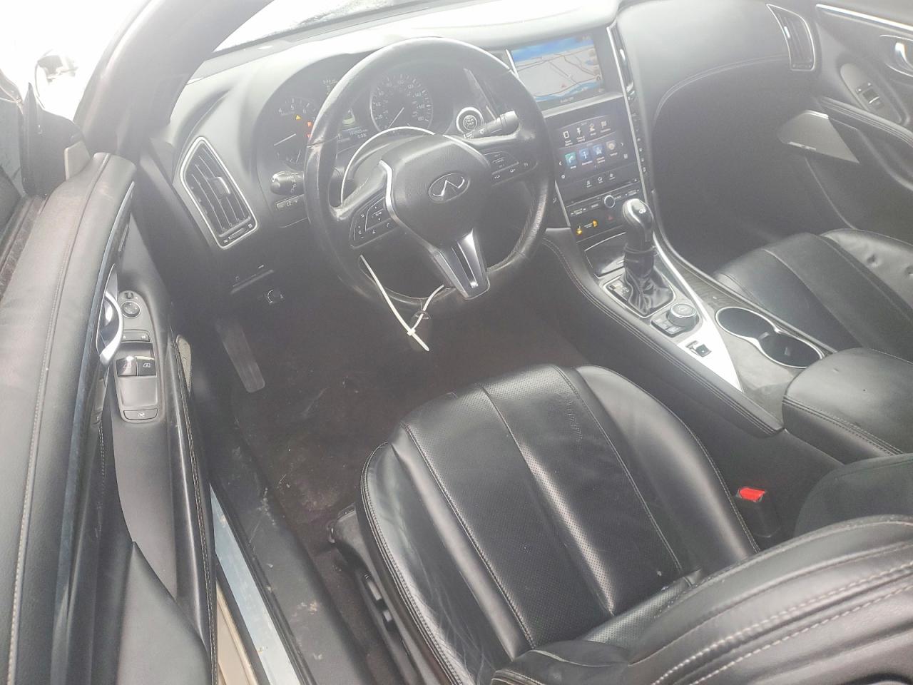 2017 INFINITI Q60