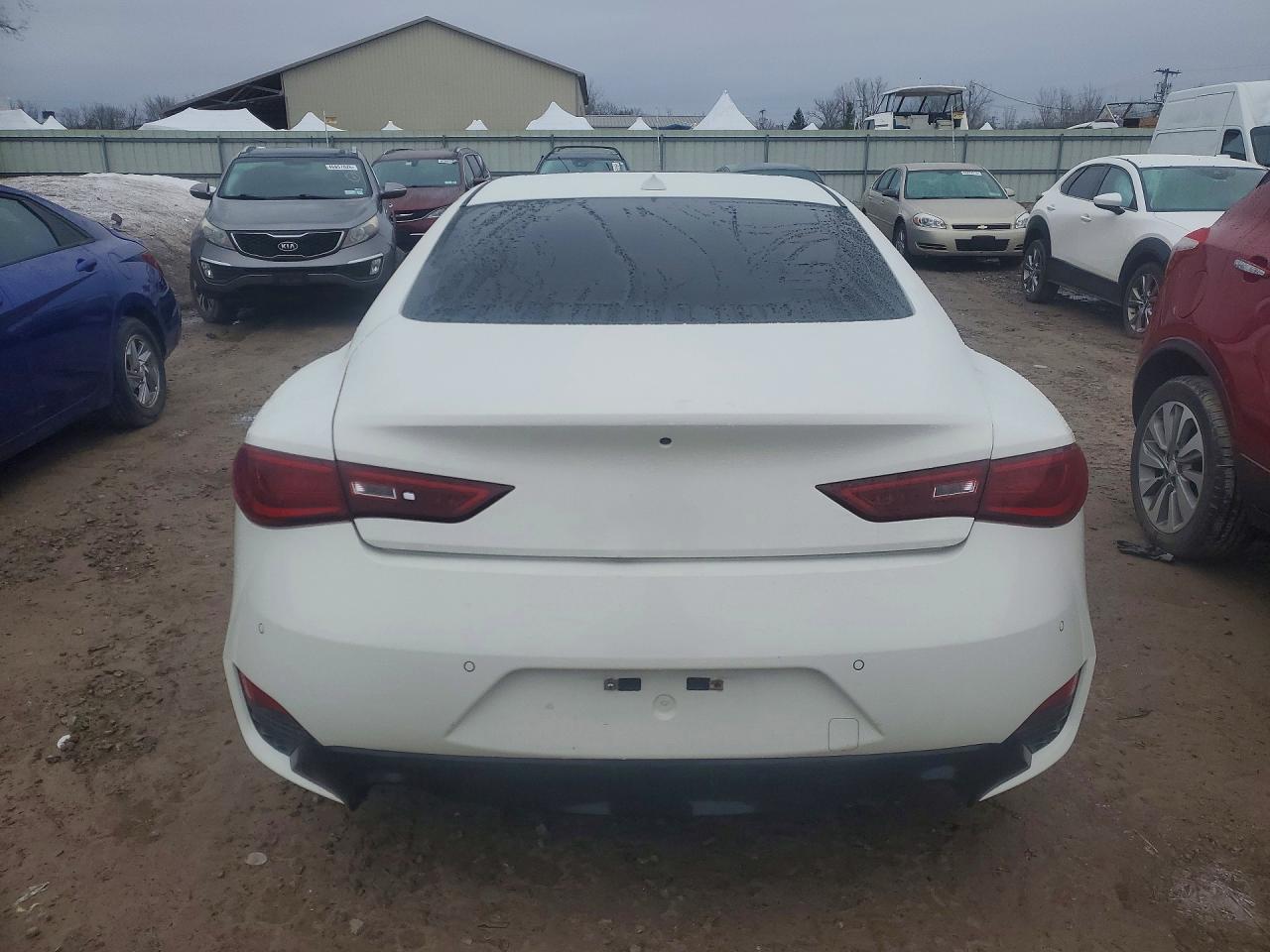 2017 INFINITI Q60