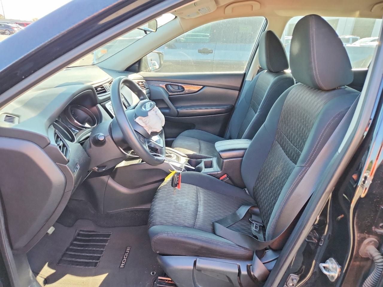 2019 NISSAN ROGUE