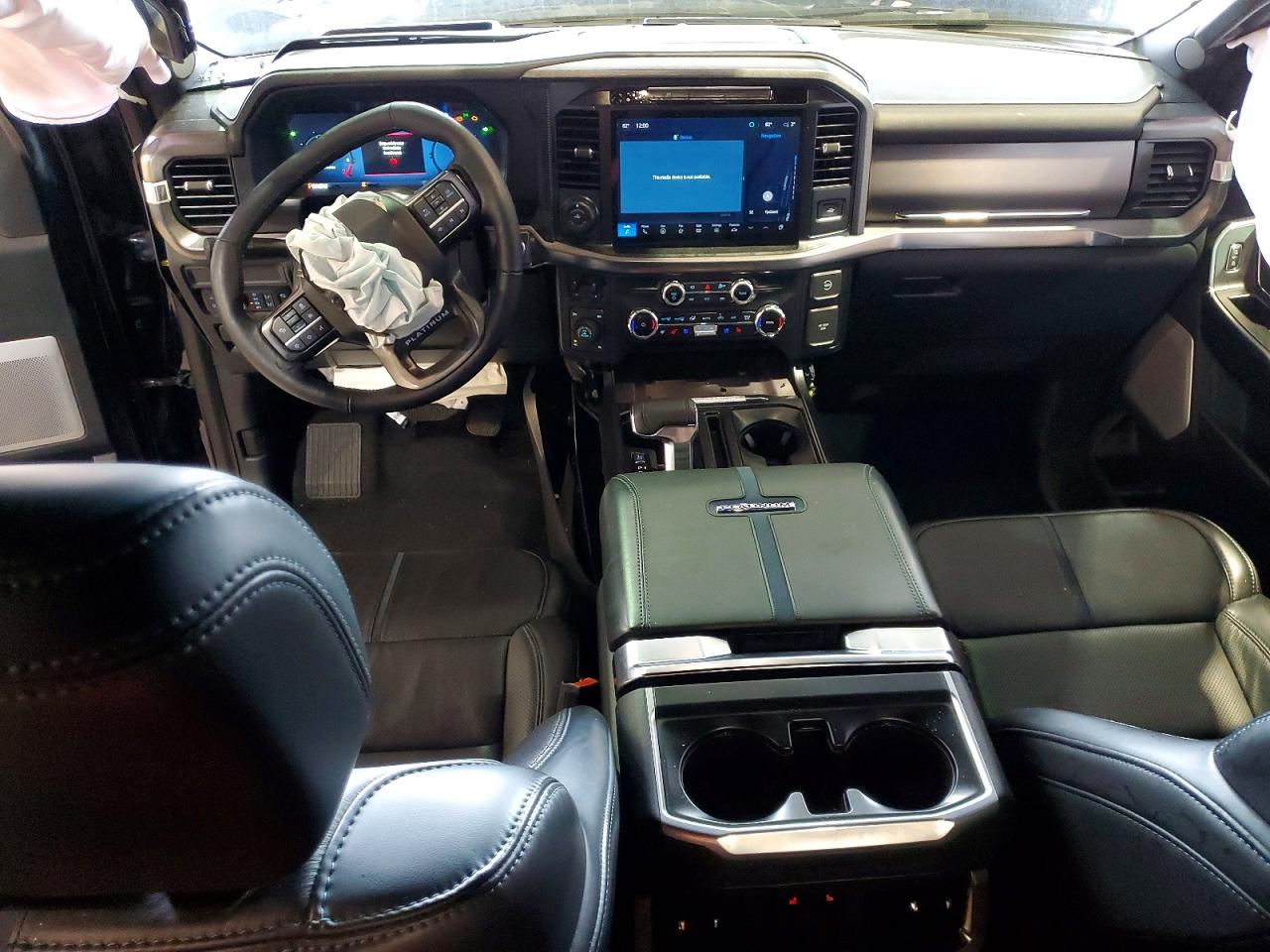 2025 FORD F150