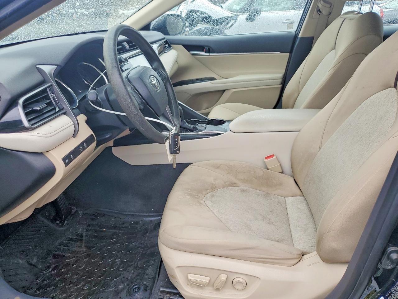 2019 TOYOTA CAMRY