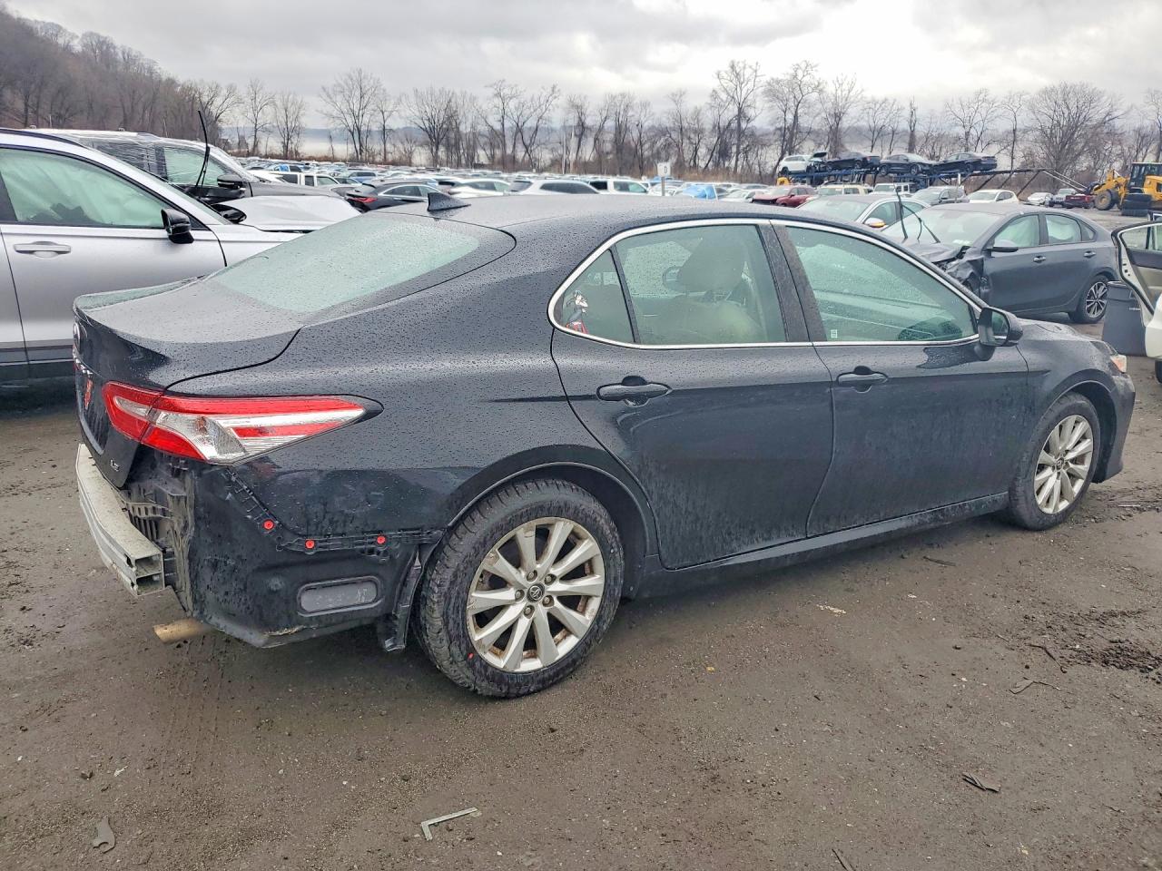 2019 TOYOTA CAMRY