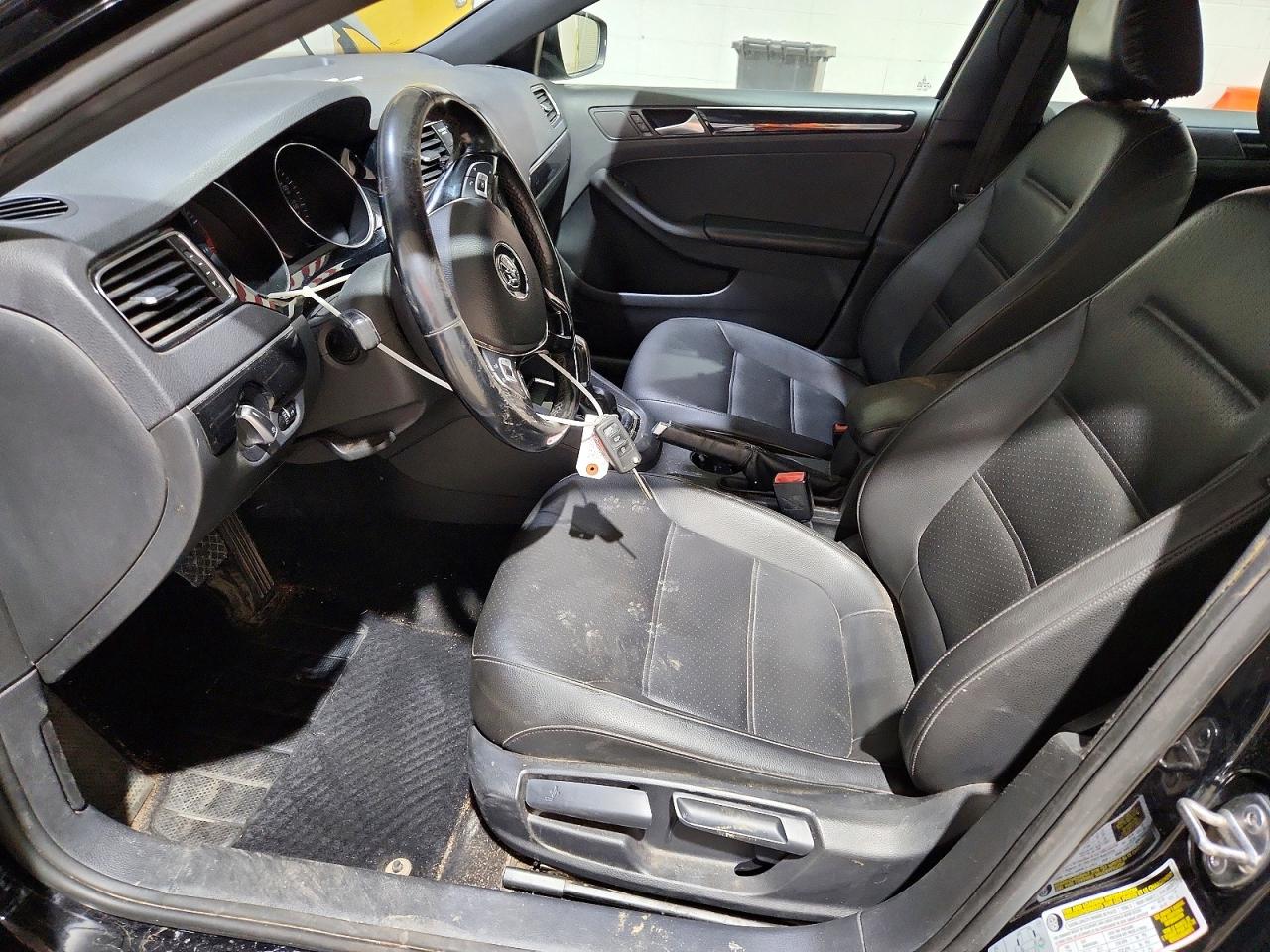 2018 VOLKSWAGEN JETTA