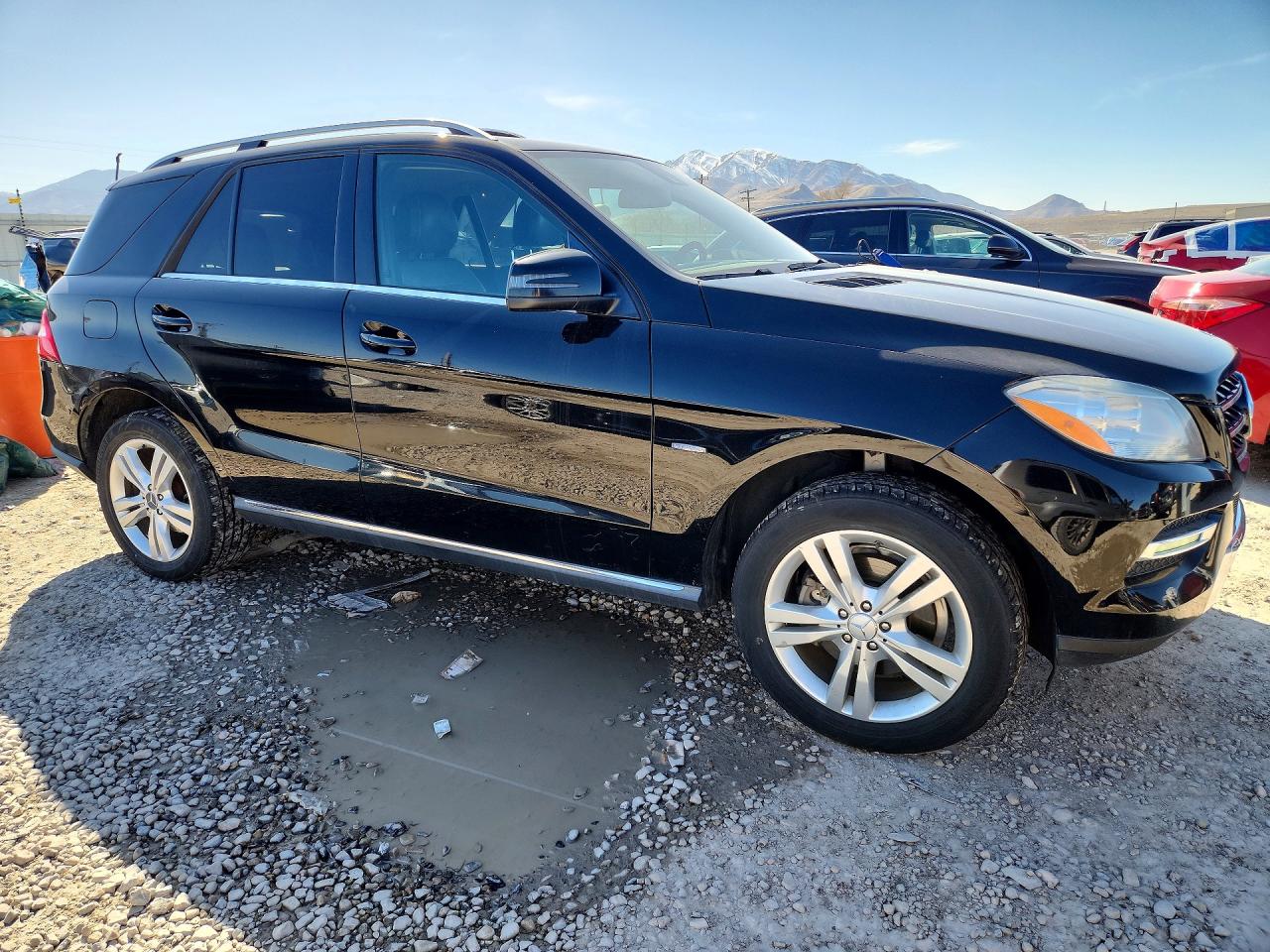 2012 MERCEDES-BENZ M-CLASS