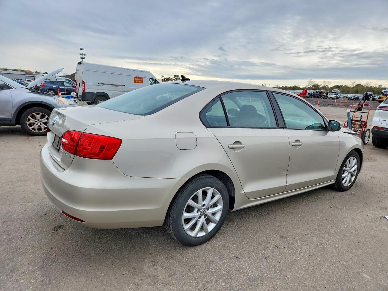2012 VOLKSWAGEN JETTA