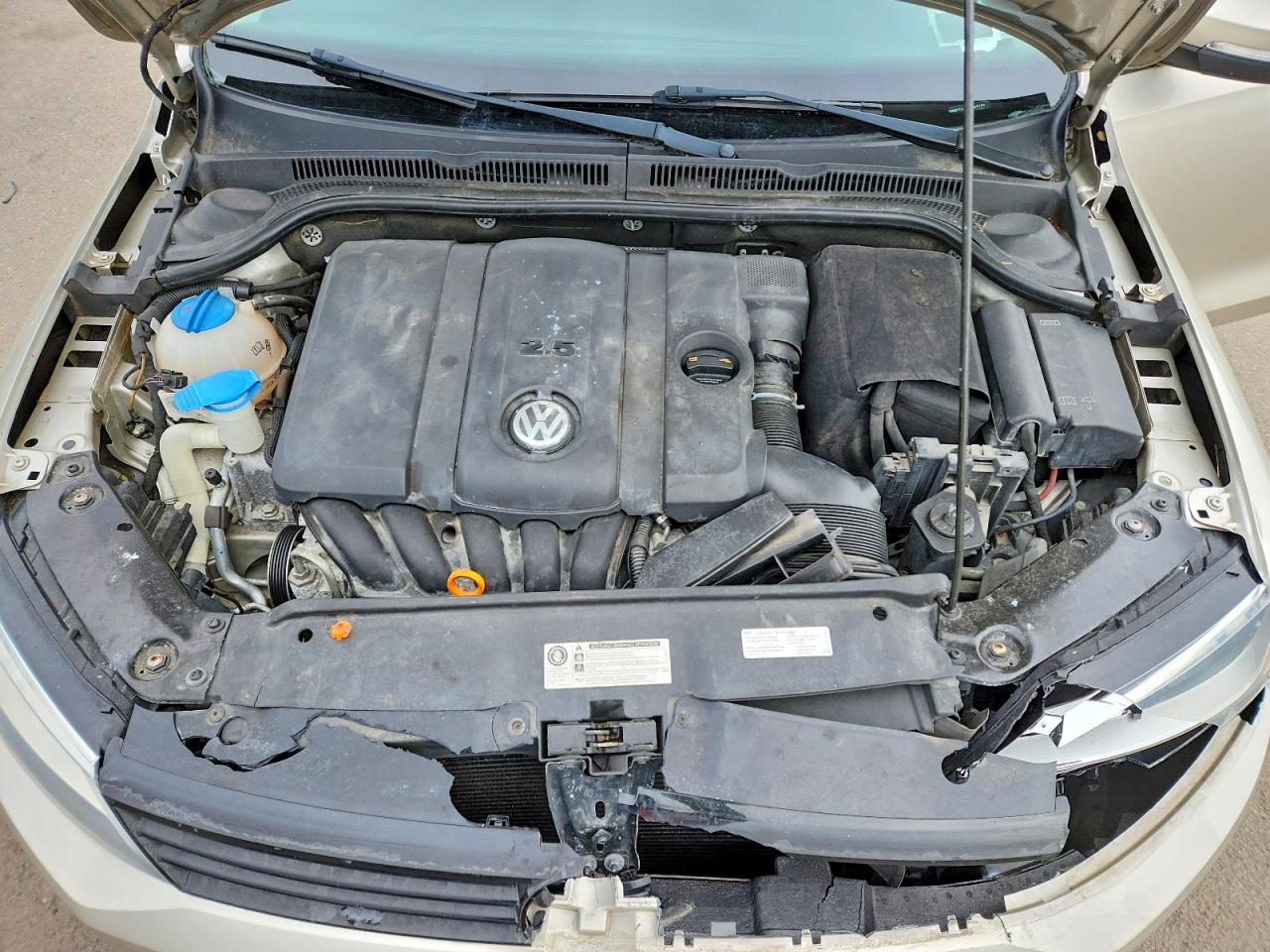 2012 VOLKSWAGEN JETTA
