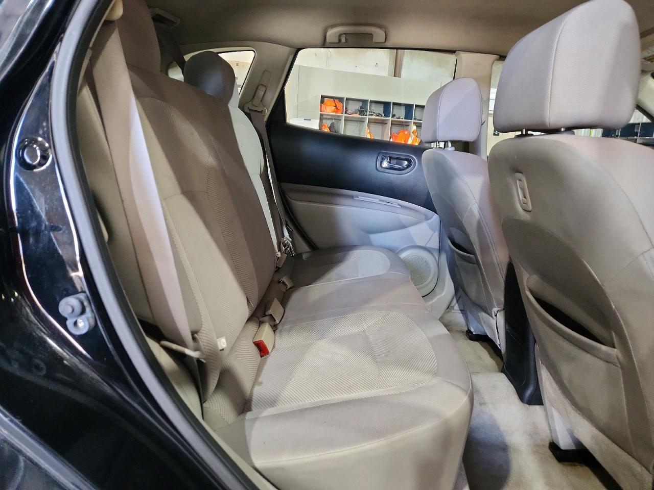 2012 NISSAN ROGUE