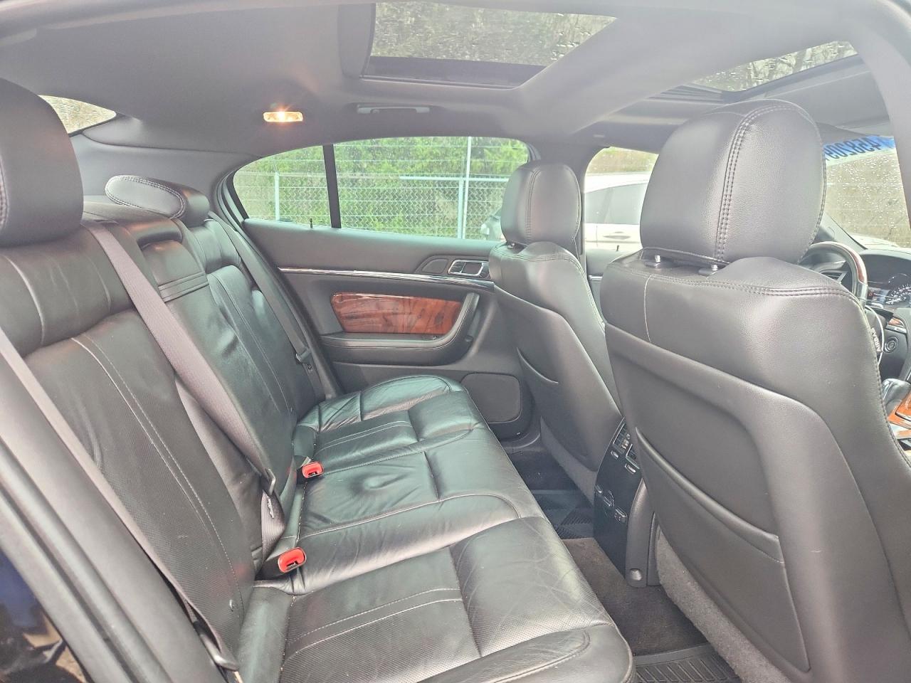 2016 LINCOLN TOWNHOUSE MKS
