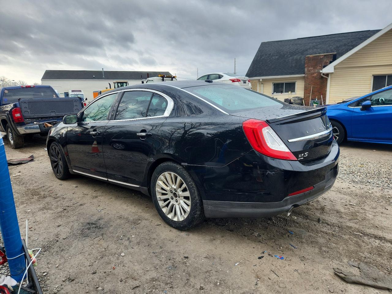 2016 LINCOLN TOWNHOUSE MKS