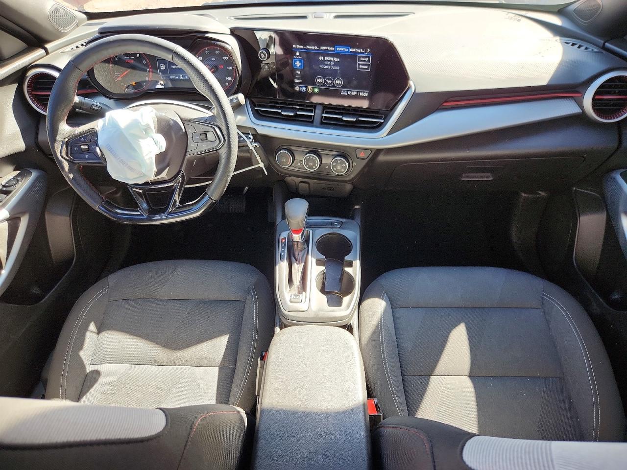 2025 CHEVROLET TRAX