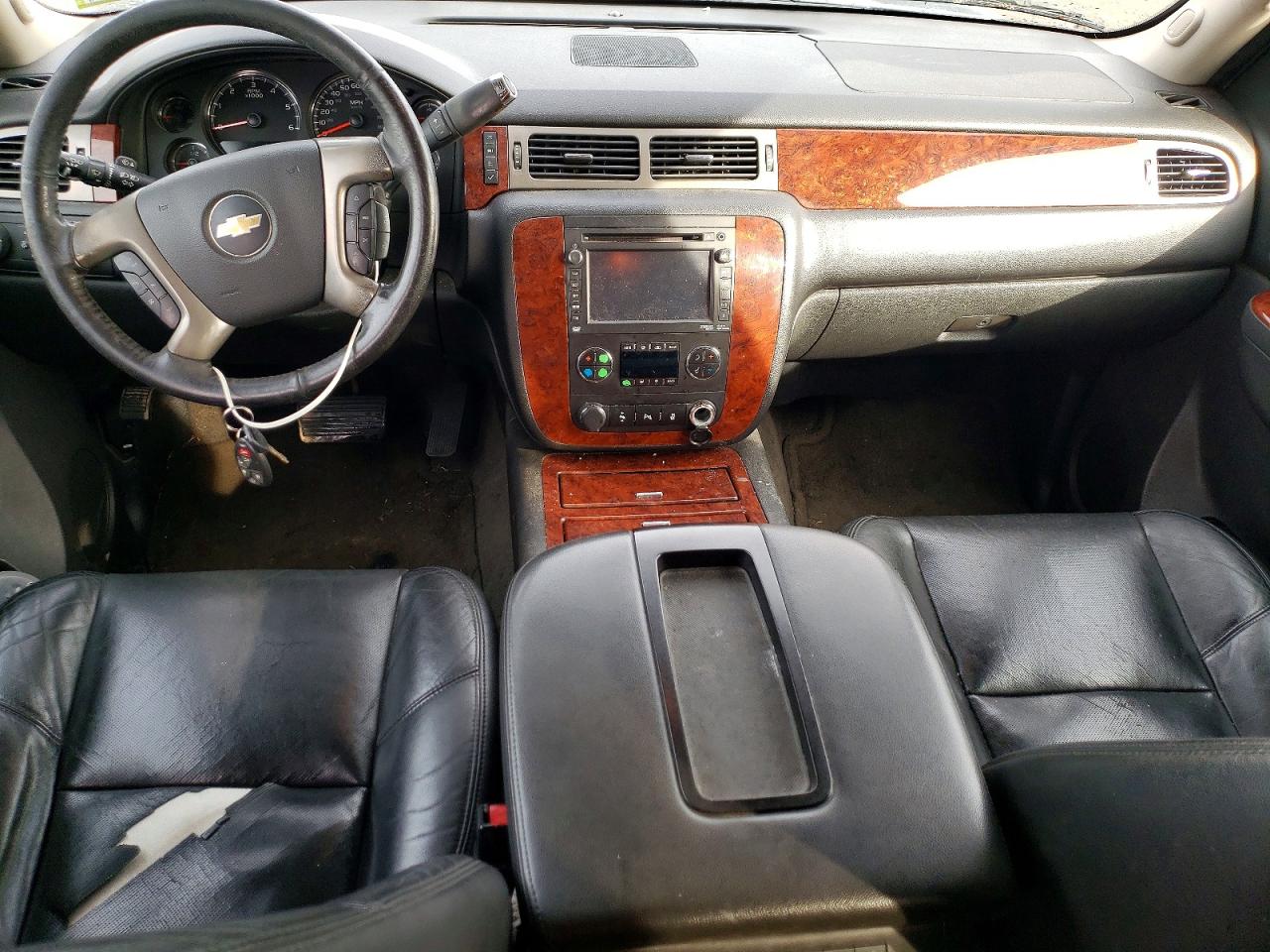 2013 CHEVROLET SUBURBAN