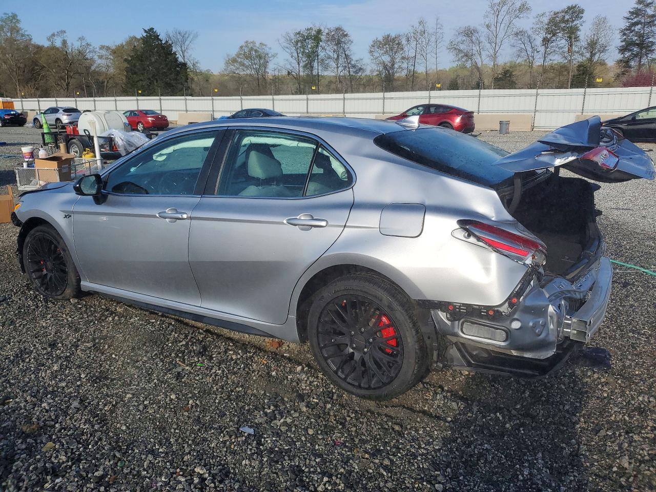 2019 TOYOTA CAMRY