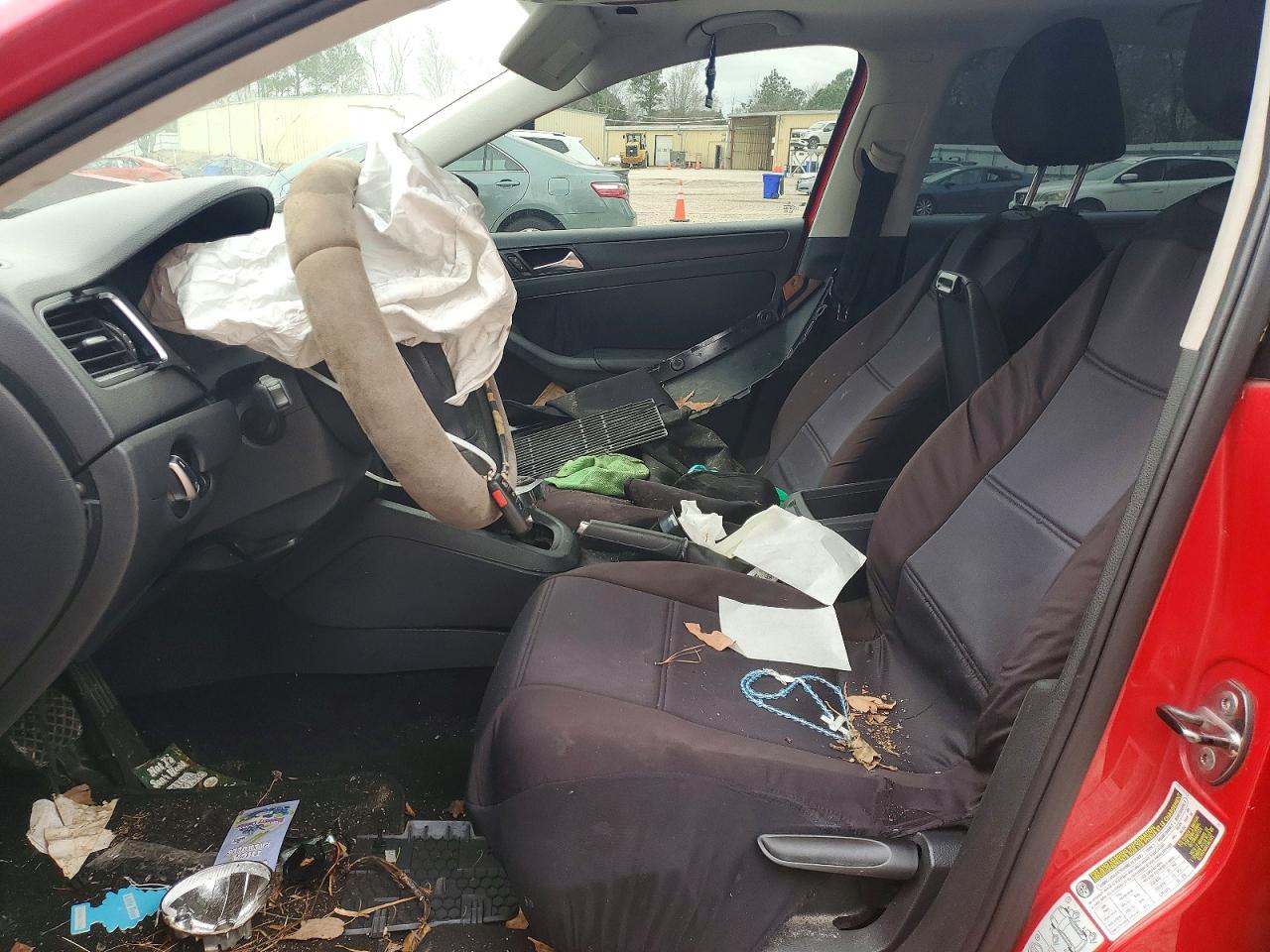 2012 VOLKSWAGEN JETTA