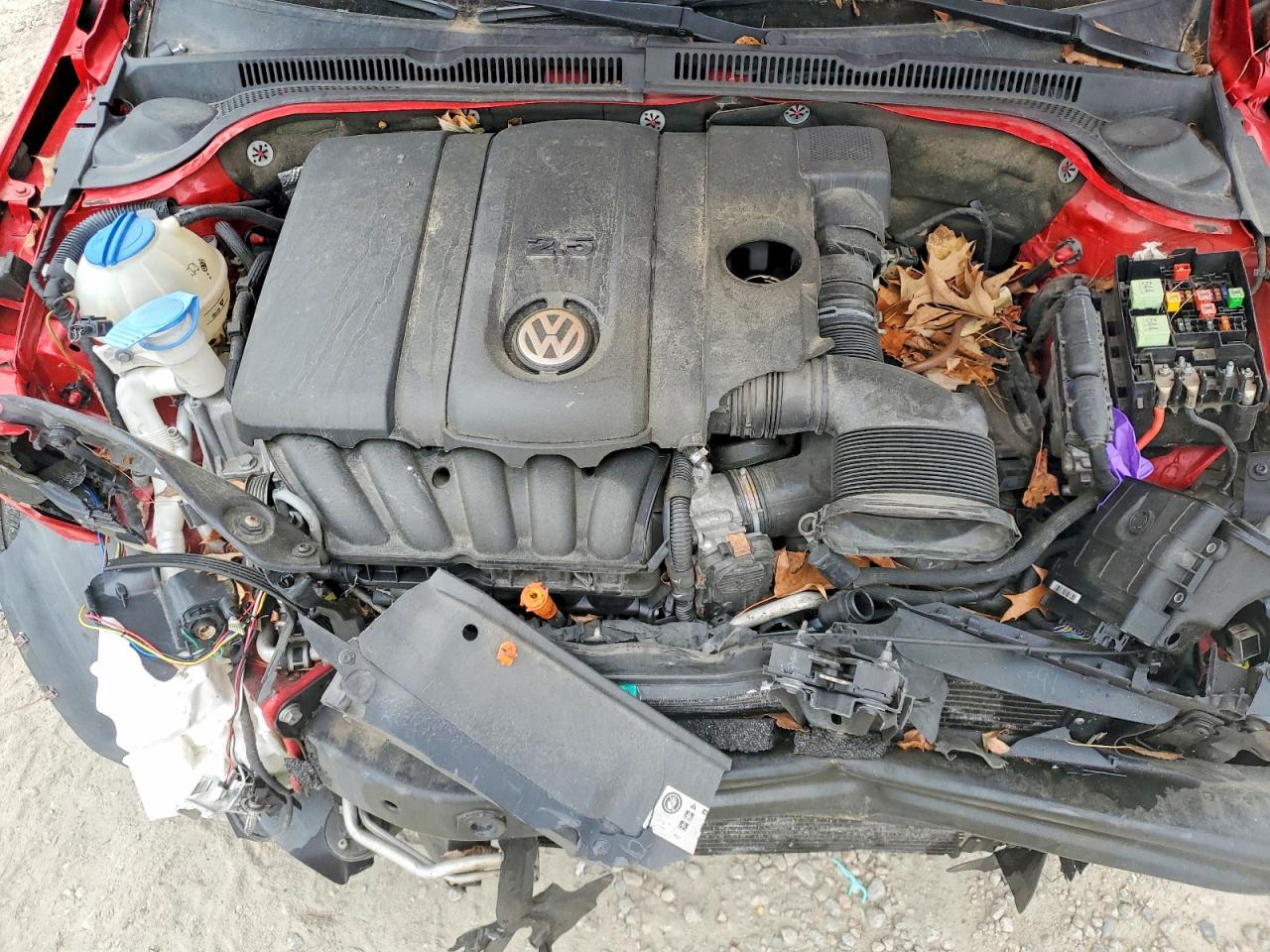 2012 VOLKSWAGEN JETTA