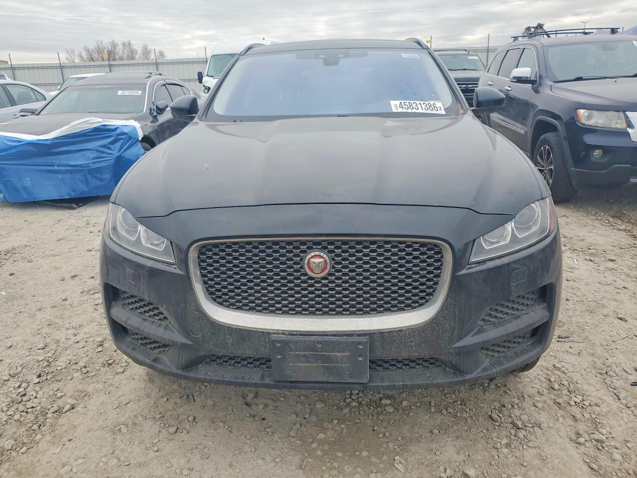 2017 JAGUAR F-PACE