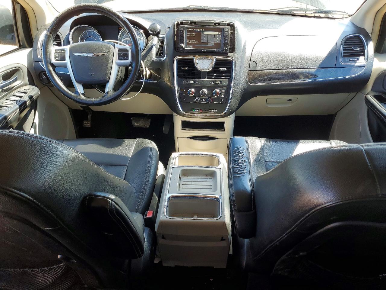2015 CHRYSLER MINIVAN