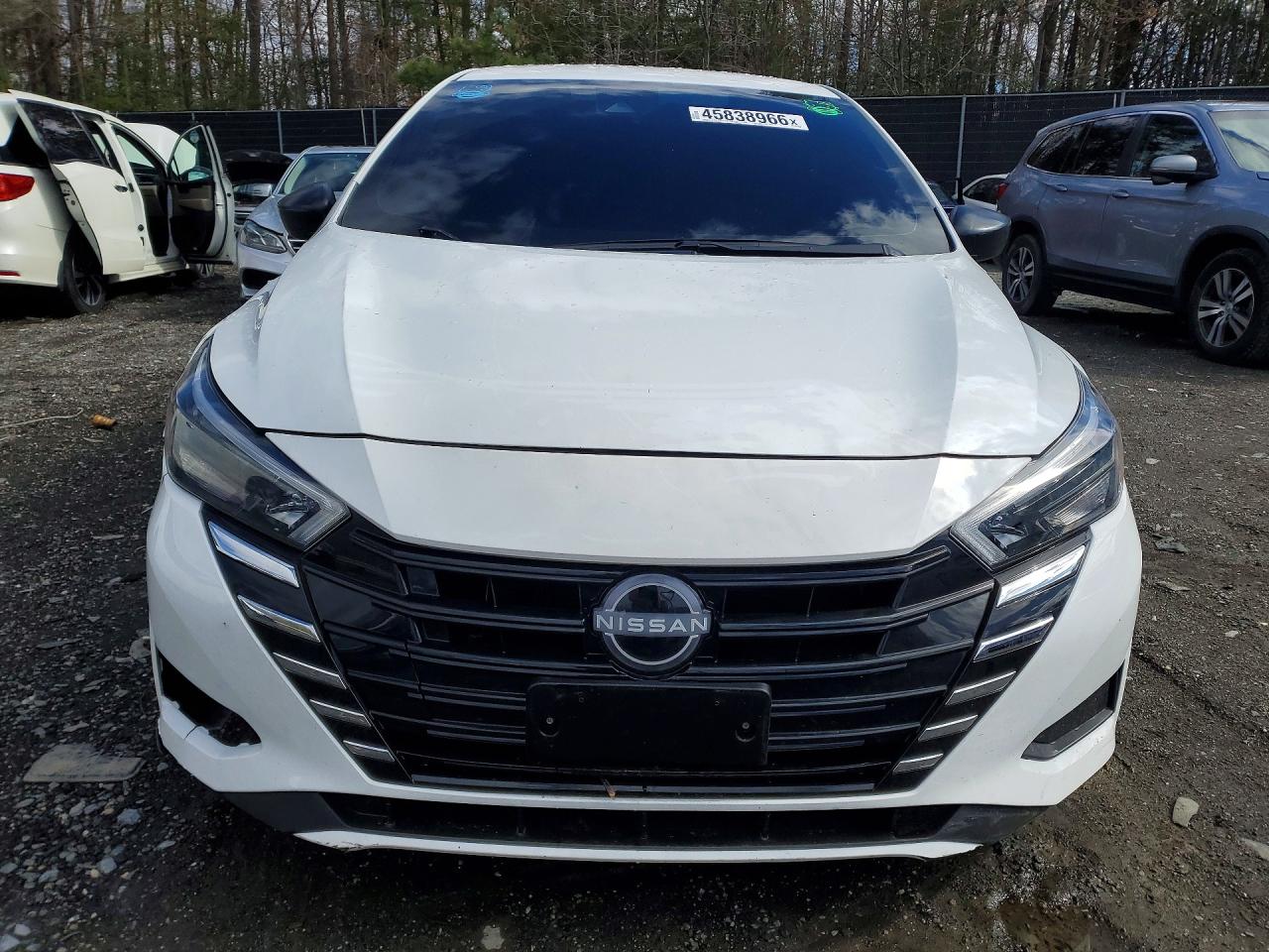 2025 NISSAN VERSA