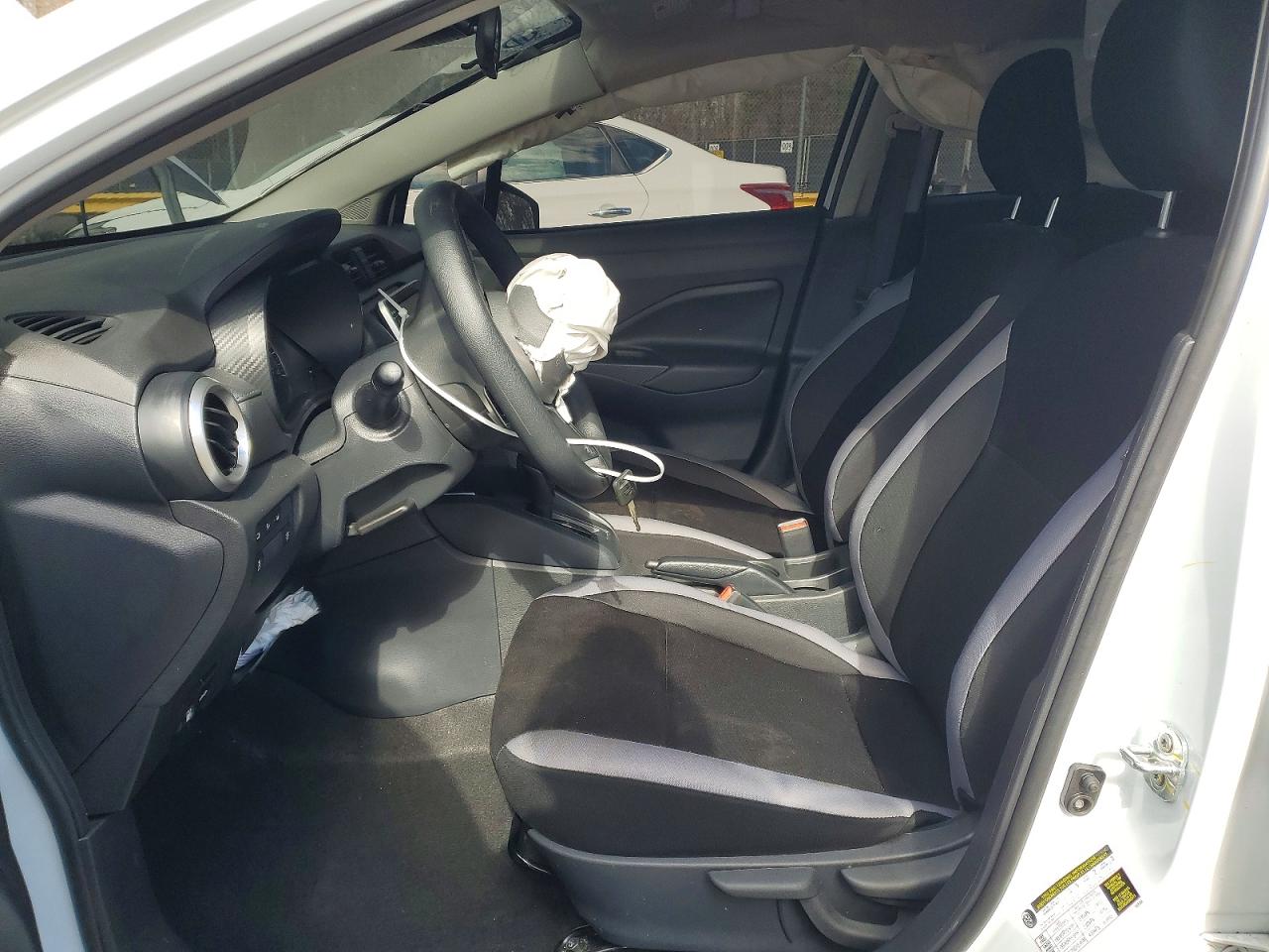 2025 NISSAN VERSA