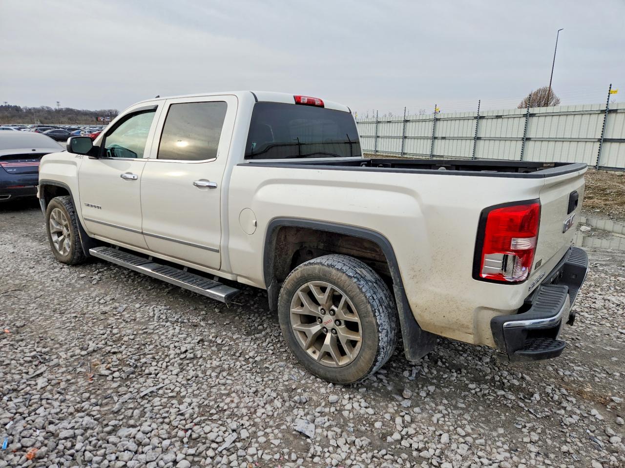 2015 GMC SIERRA