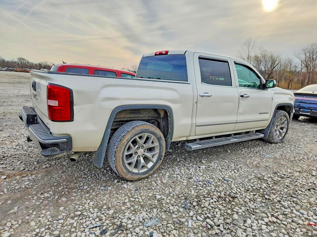 2015 GMC SIERRA