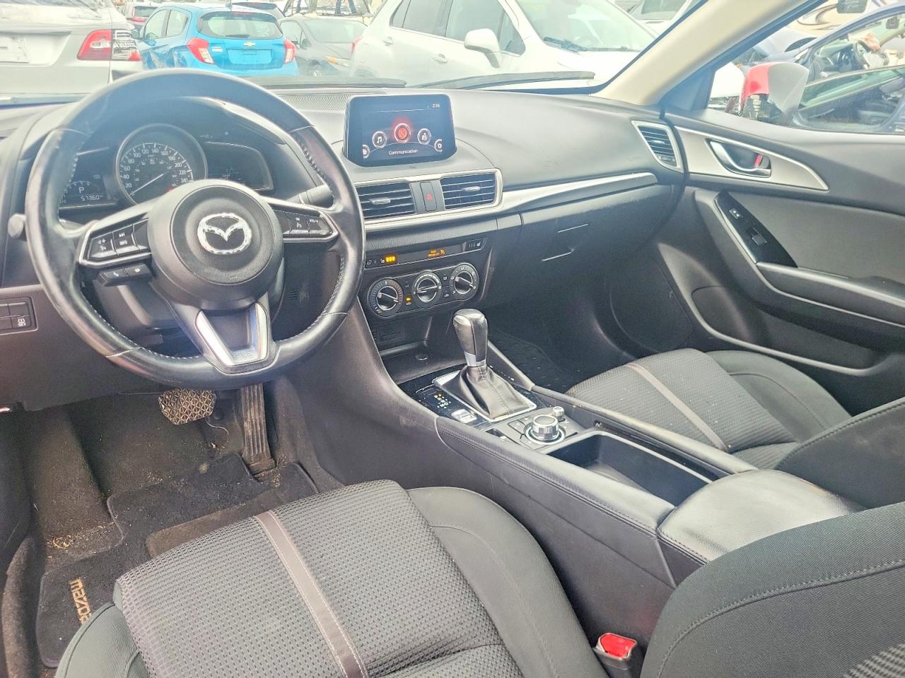 2018 MAZDA 3