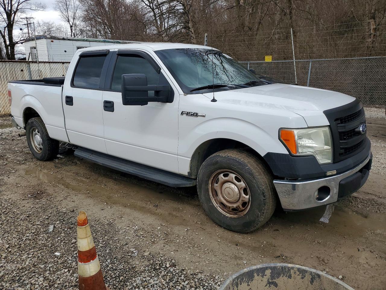 2014 FORD F150
