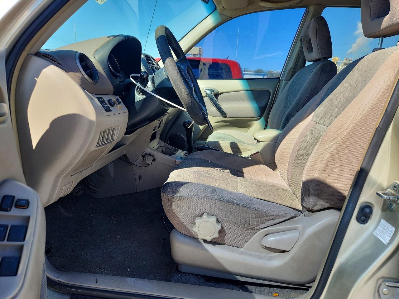 2001 TOYOTA RAV4