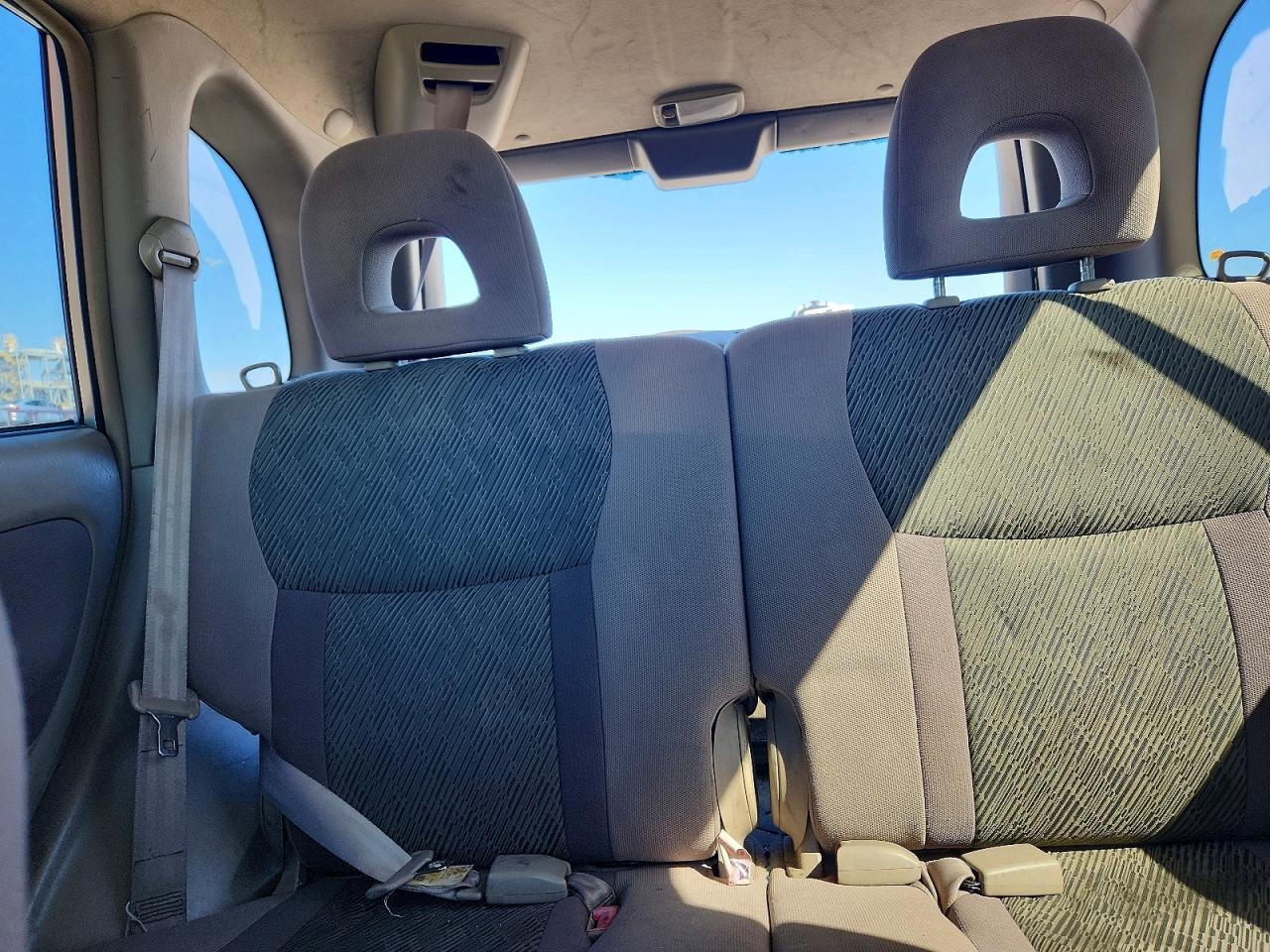 2001 TOYOTA RAV4